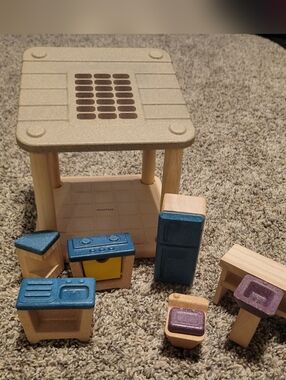 Plan Toys Dollhouse Kitchen, bathroom Furniture With PlanSpace Room